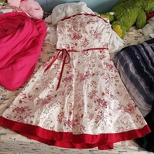 Elegant Red and White Strapless Dress